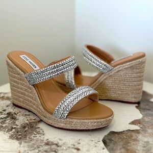NWOT Steve Madden rhinestone embellished Upton Espadrille Wedge Sandal summer
